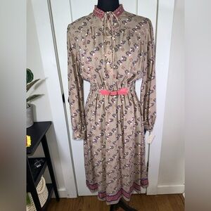 VINTAGE Floral Long Sleeve Dress with Pink Accents NWT